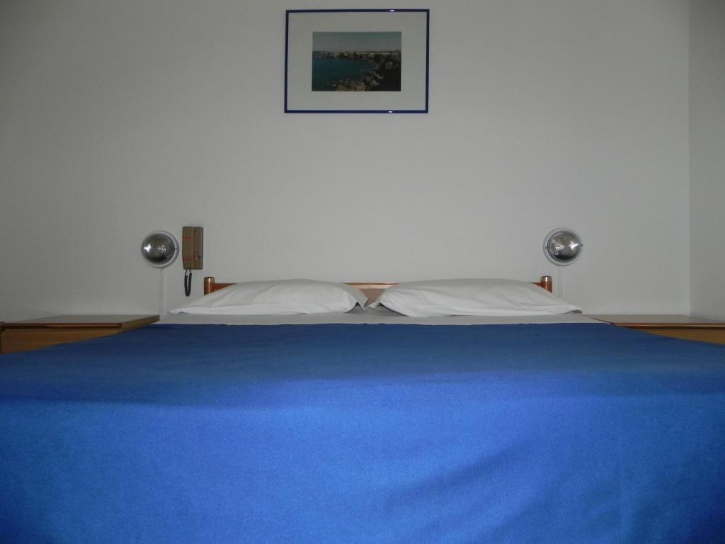 Hotel Fjby 2*
